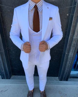 ❗❗❗Novinka❗❗❗ ⚜️ Pánsky biely slimfit oblek White Cena : 187,99€ Komplet: sako nohavice vesta Model si môžete zakúpiť na...